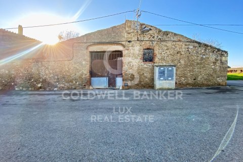 Сasa de 6 dormitorios en venta en Girona, Gerona, Cataluña, Spain № 5798 - foto 6