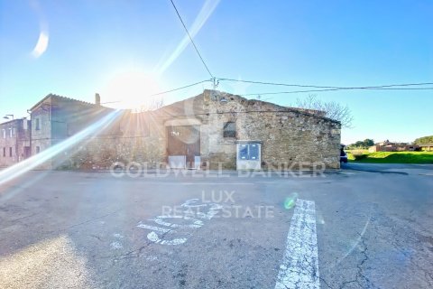 Сasa de 6 dormitorios en venta en Girona, Gerona, Cataluña, Spain № 5798 - foto 4