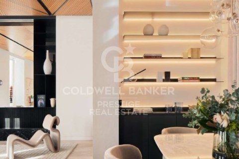 Apartamento de 5 dormitorios en venta en Barcelona, Cataluña, Spain № 5802 - foto 8