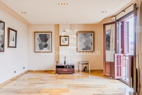 Купить квартиру в Барселона, Испания с 3 спальни, 221м², № 5803 - фото 6