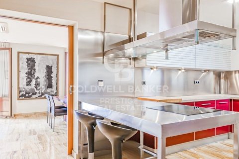 Купить квартиру в Барселона, Испания с 3 спальни, 221м², № 5803 - фото 12
