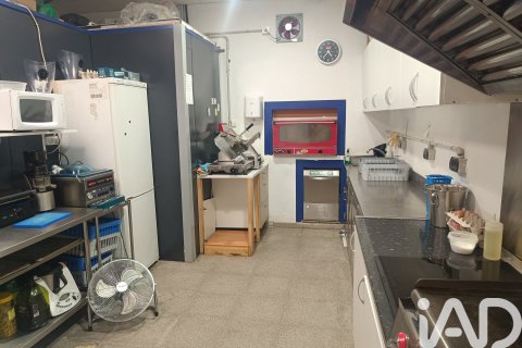 Снять в аренду коммерческую недвижимость в Олеса де Монтсеррат, Испания с 2 спальни, 125м², № 8412 - фото 8