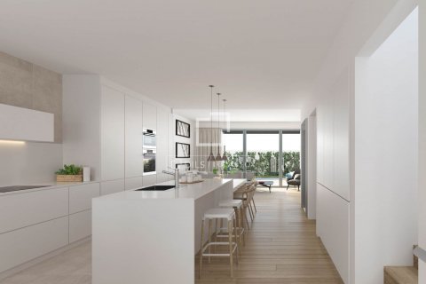 3 bedrooms apartment for sale in Barcelona, Catalonia, Spain № 8701 - photo 6