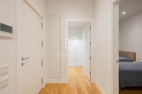 Apartamento de 2 dormitorios en alquiler en Barcelona, Cataluña, Spain № 8702 - foto 23