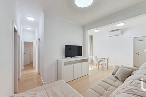 Купить квартиру в Барселона, Испания с 4 спальни, 89м², № 5017 - фото 6