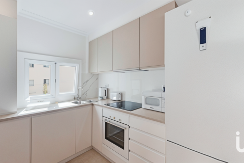 Купить квартиру в Барселона, Испания с 4 спальни, 89м², № 5017 - фото 2