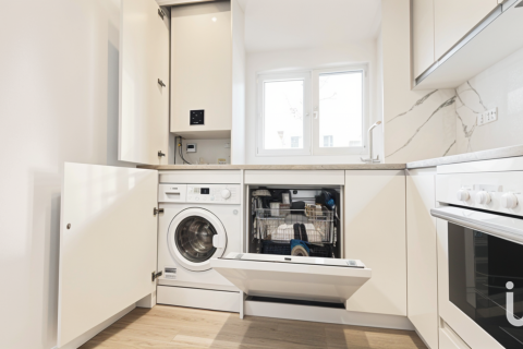 Купить квартиру в Барселона, Испания с 4 спальни, 89м², № 5017 - фото 3