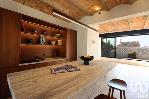 Ático de 4 dormitorios en venta en Barcelona, Cataluña, Spain № 5021 - foto 3