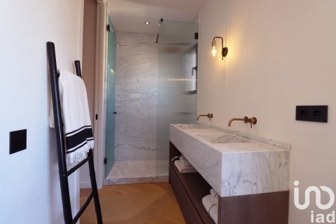 Ático de 4 dormitorios en venta en Barcelona, Cataluña, Spain № 5021 - foto 17