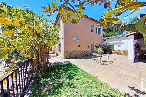 Купить дом в Вальс, Испания с 5 спален, 509м², № 5018 - фото 25
