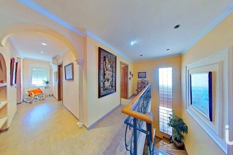 Купить дом в Вальс, Испания с 5 спален, 509м², № 5018 - фото 18