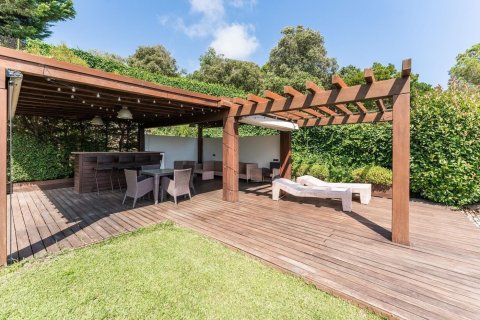 Сasa de 6 dormitorios en alquiler en Sant Andreu de Llavaneres, Barcelona, Cataluña, Spain № 1563 - foto 8