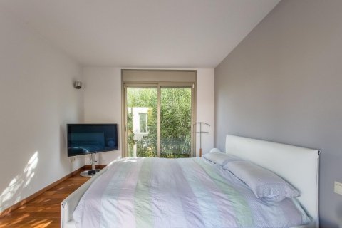 Сasa de 4 dormitorios en venta en Vallromanes, Barcelona, Cataluña, Spain № 1419 - foto 29