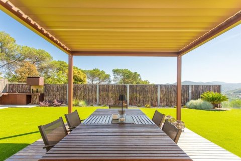 Сasa de 4 dormitorios en venta en Vallromanes, Barcelona, Cataluña, Spain № 1419 - foto 9