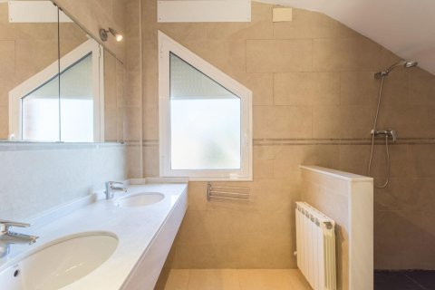 4 bedrooms house for sale in Arenys de Mar, Barcelona, Catalonia, Spain № 1423 - photo 30