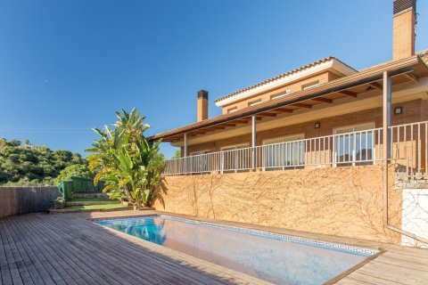 4 bedrooms house for sale in Arenys de Mar, Barcelona, Catalonia, Spain № 1423 - photo 2