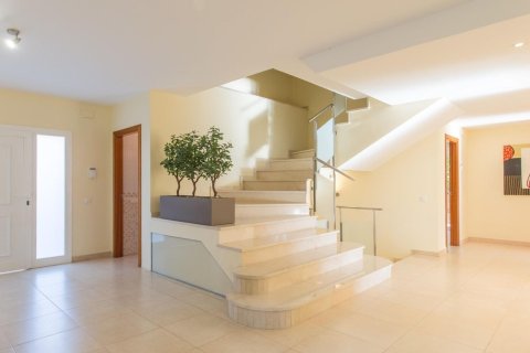 4 bedrooms house for sale in Arenys de Mar, Barcelona, Catalonia, Spain № 1423 - photo 14