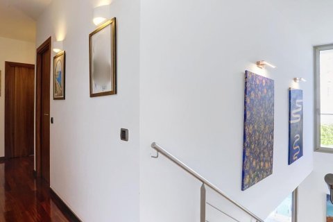 Сasa de 5 dormitorios en venta en Arenys de Mar, Barcelona, Cataluña, Spain № 1422 - foto 22
