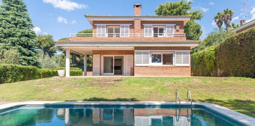 Сasa de 5 dormitorios en venta en Sant Andreu de Llavaneres, Barcelona, Cataluña, Spain № 1421