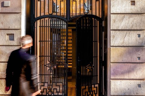 Apartamento de 2 dormitorios en alquiler en Barcelona, Cataluña, Spain № 1548 - foto 13