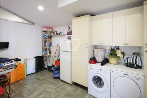 Купить виллу в Премия де Дальт, Испания с 4 спальни, 460м², № 4363 - фото 28