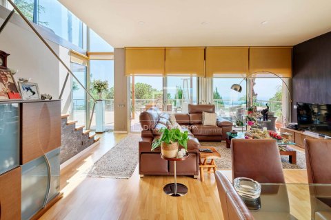 Купить виллу в Премия де Дальт, Испания с 4 спальни, 460м², № 4363 - фото 15