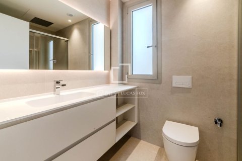 Villa de 4 dormitorios en venta en Sitges, Barcelona, Cataluña, Spain № 4368 - foto 8