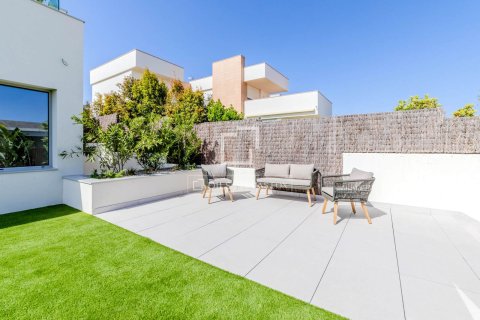 Villa de 4 dormitorios en venta en Sitges, Barcelona, Cataluña, Spain № 4368 - foto 21