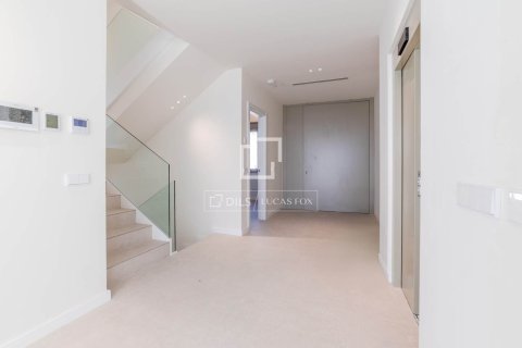 Villa de 4 dormitorios en venta en Sitges, Barcelona, Cataluña, Spain № 4368 - foto 9
