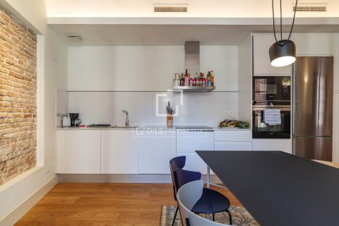 Купить квартиру в Барселона, Испания с 2 спальни, 84м², № 4364 - фото 7