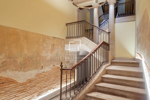 Купить квартиру в Барселона, Испания с 2 спальни, 84м², № 4364 - фото 27