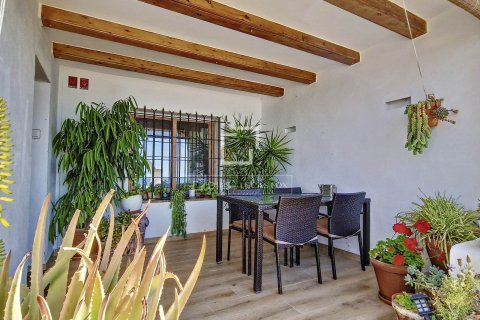 Apartamento de 4 dormitorios en venta en Vilanova i la Geltrú, Barcelona, Cataluña, Spain № 4488 - foto 8