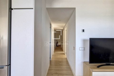 Apartamento de 4 dormitorios en venta en Vilanova i la Geltrú, Barcelona, Cataluña, Spain № 4488 - foto 21
