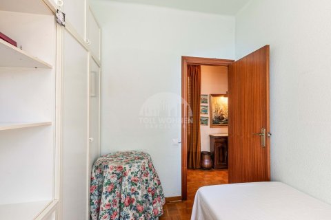 Apartamento de 3 dormitorios en venta en Gràcia, Barcelona, Cataluña, Spain № 2787 - foto 7