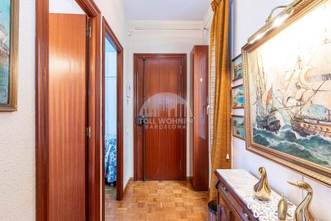 Apartamento de 3 dormitorios en venta en Gràcia, Barcelona, Cataluña, Spain № 2787 - foto 22