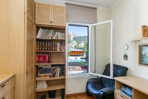 Apartamento de 3 dormitorios en venta en Gràcia, Barcelona, Cataluña, Spain № 2787 - foto 12