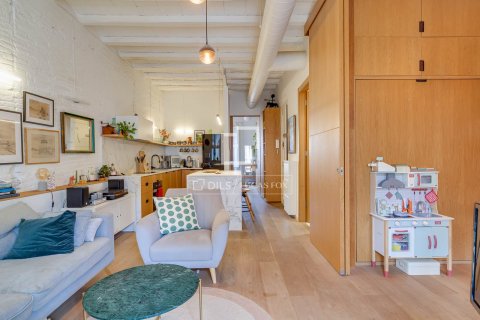 Apartamento de 2 dormitorios en venta en Barcelona, Cataluña, Spain № 8782 - foto 8
