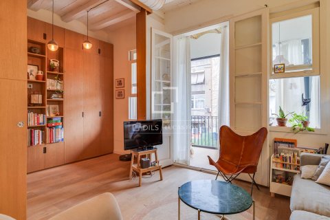 Apartamento de 2 dormitorios en venta en Barcelona, Cataluña, Spain № 8782 - foto 7