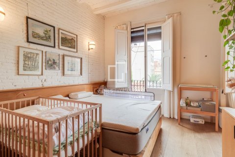 Apartamento de 2 dormitorios en venta en Barcelona, Cataluña, Spain № 8782 - foto 24