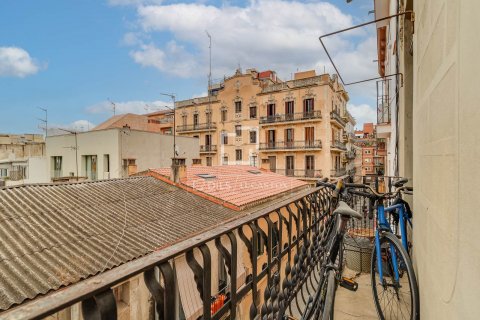 Apartamento de 2 dormitorios en venta en Barcelona, Cataluña, Spain № 8782 - foto 30