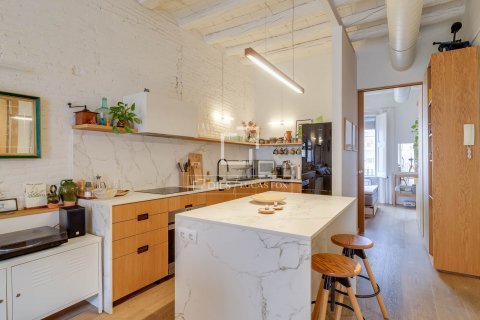 Apartamento de 2 dormitorios en venta en Barcelona, Cataluña, Spain № 8782 - foto 13