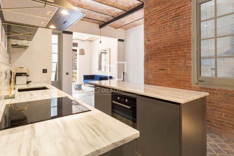 Apartamento de 2 dormitorios en venta en Barcelona, Cataluña, Spain № 8780