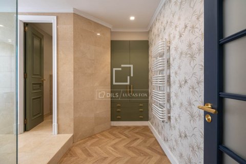Купить квартиру в Барселона, Испания с 4 спальни, 250м², № 8787 - фото 28