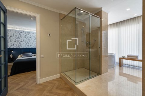 Купить квартиру в Барселона, Испания с 4 спальни, 250м², № 8787 - фото 30