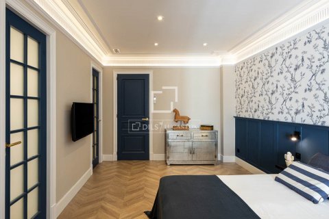 Купить квартиру в Барселона, Испания с 4 спальни, 250м², № 8787 - фото 25