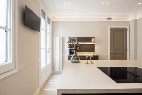 Купить квартиру в Барселона, Испания с 4 спальни, 250м², № 8787 - фото 13