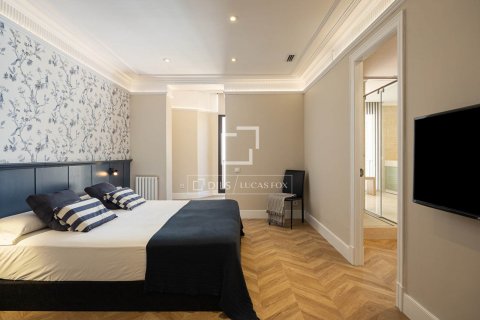 Купить квартиру в Барселона, Испания с 4 спальни, 250м², № 8787 - фото 23