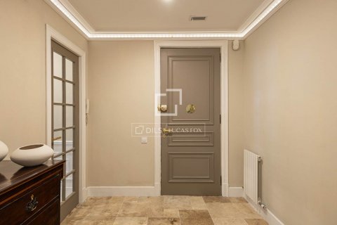 Купить квартиру в Барселона, Испания с 4 спальни, 250м², № 8787 - фото 21