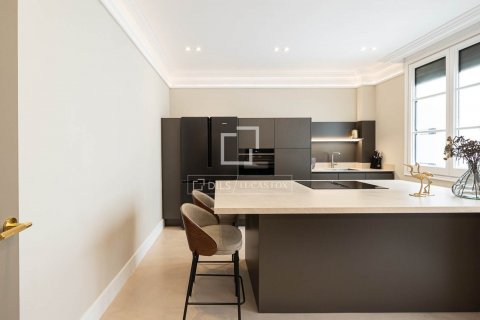 Купить квартиру в Барселона, Испания с 4 спальни, 250м², № 8787 - фото 10