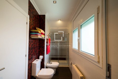 Купить виллу в Виладеканс, Испания с 4 спальни, 348м², № 8576 - фото 21